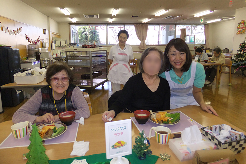 イベント食の食事風景